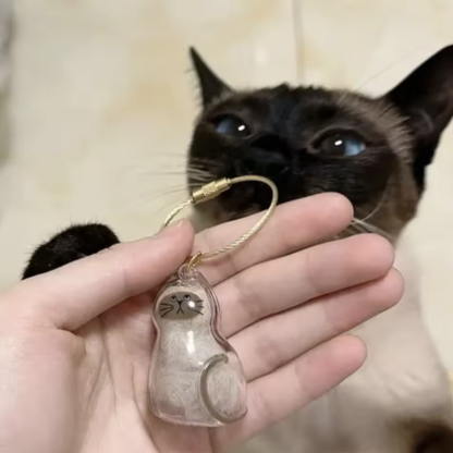 Llavero de mascota rellenable